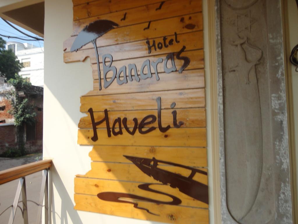 Hotel Banaras Haveli Varanasi Exteriör bild